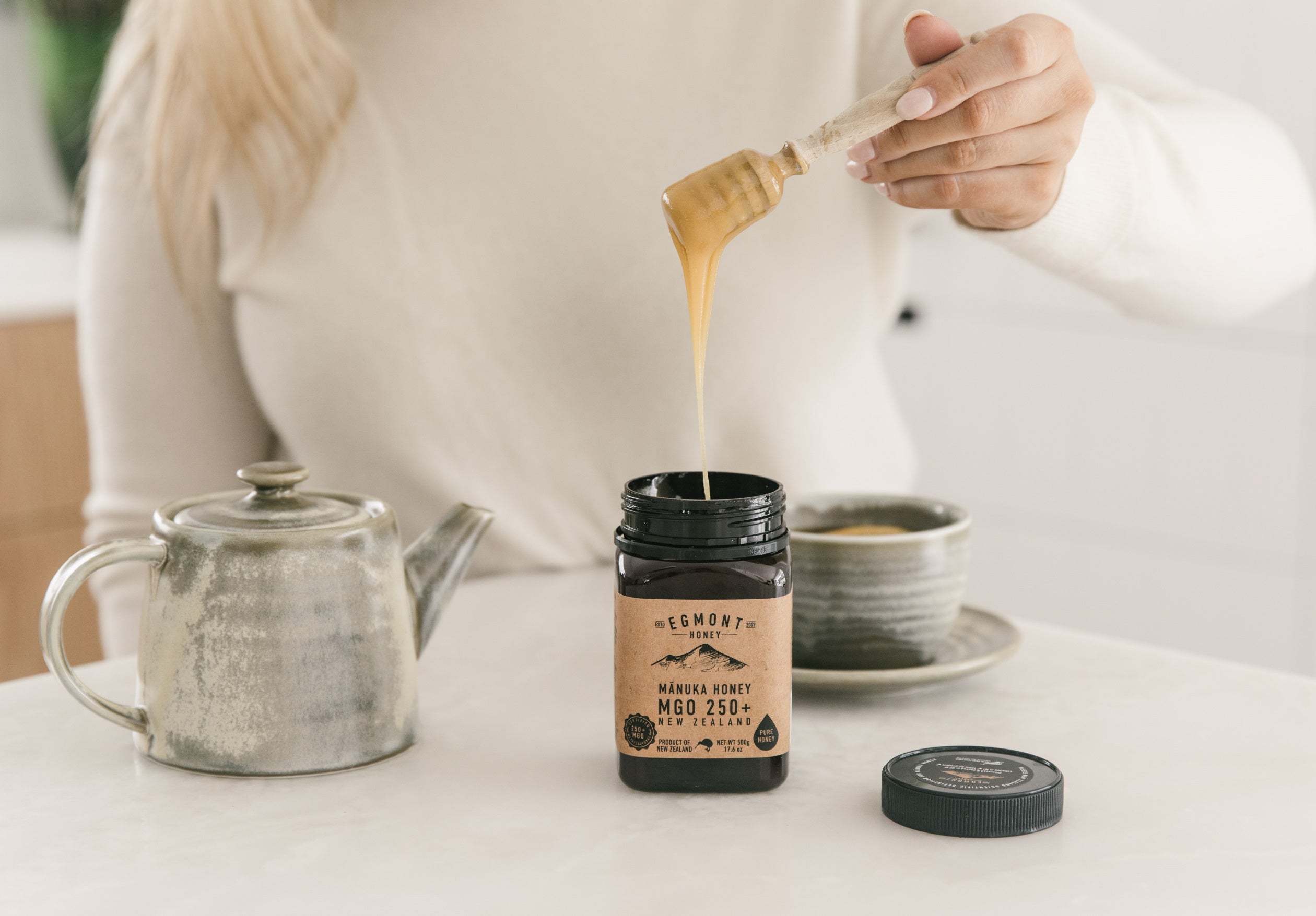 Manuka Honey 101 – What’s the best Manuka Honey for you?