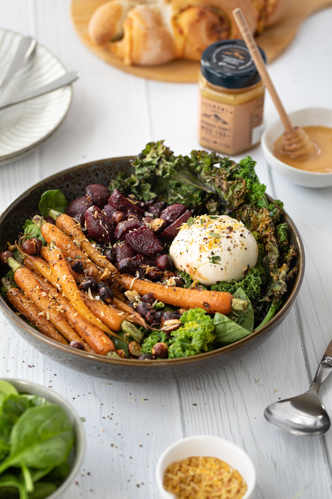 Egmont Honey – Honey roasted carrot, beetroot and burrata salad