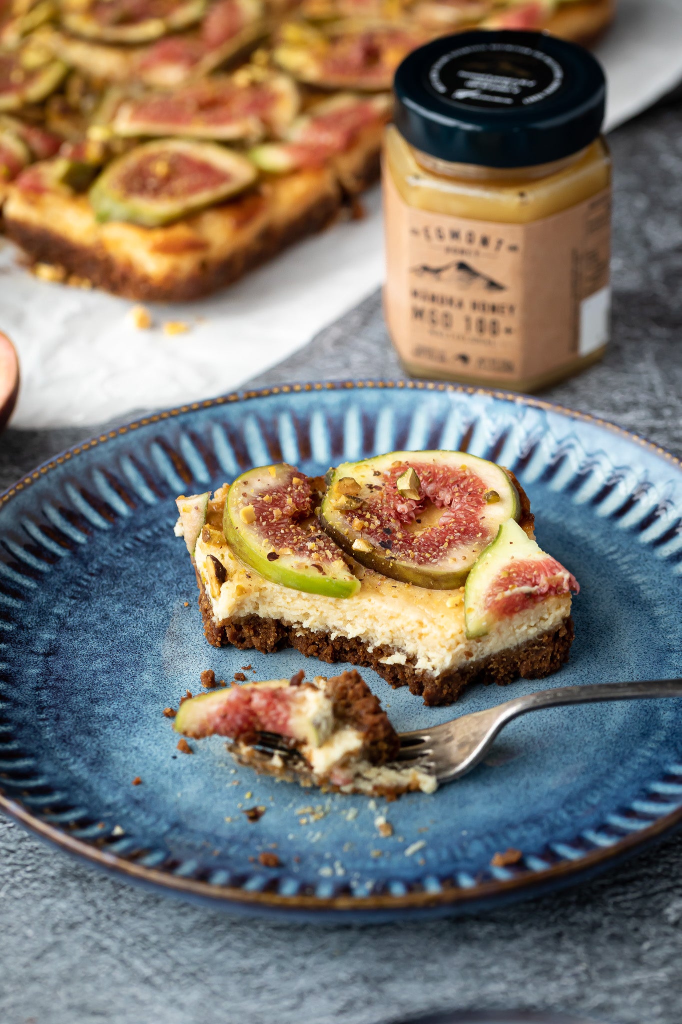 Egmont Honey – Honey, fig and ginger cheesecake